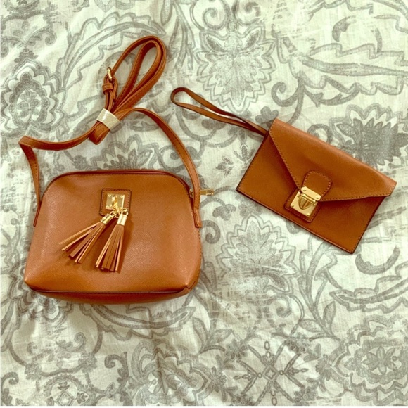 ✨Offers Accepted! Everything Must GO! 🏷️ - Picture 4 of 12